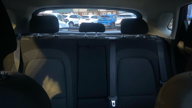 Hyundai KONA 100kW Premium 39kWh 5dr Auto Electric Hatchback